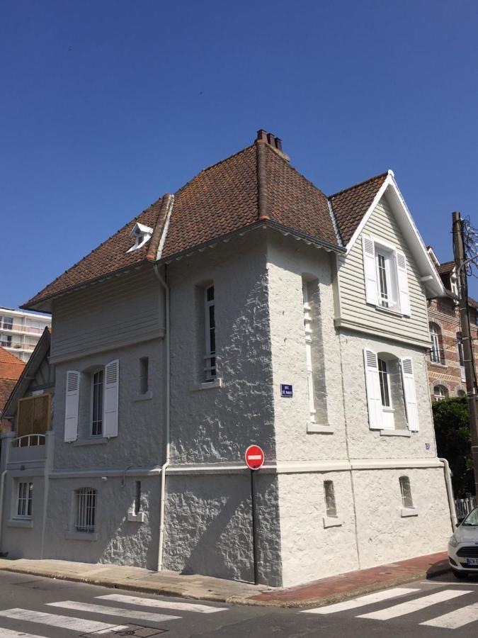 Historic "Touquettoise" Villa, Located In Heart Of The Village, 100M From The Beach, With Sunny Terrace And Private Garden Le Touquet Luaran gambar
