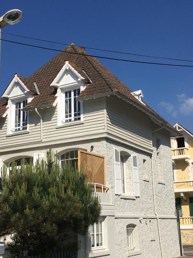 Historic "Touquettoise" Villa, Located In Heart Of The Village, 100M From The Beach, With Sunny Terrace And Private Garden Le Touquet Luaran gambar
